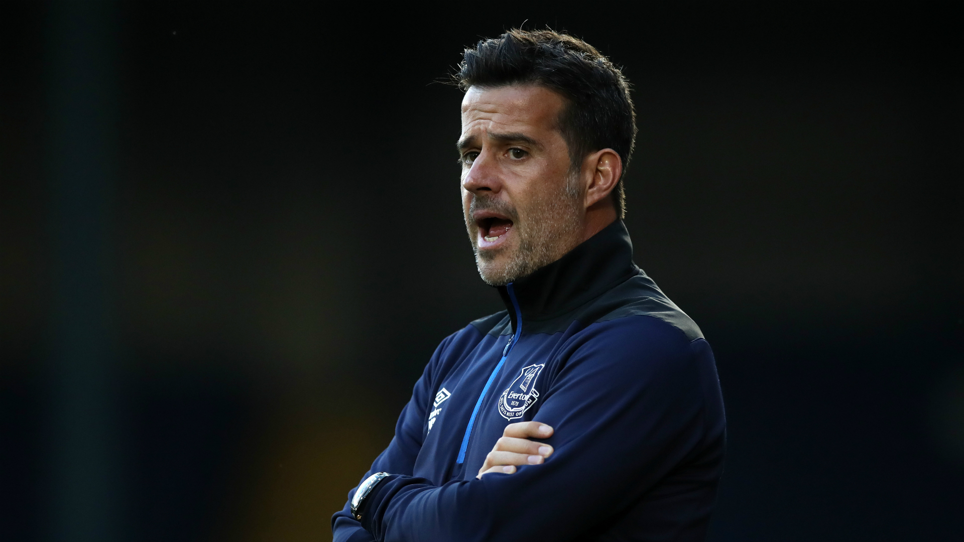 两队在此前 两队在此前